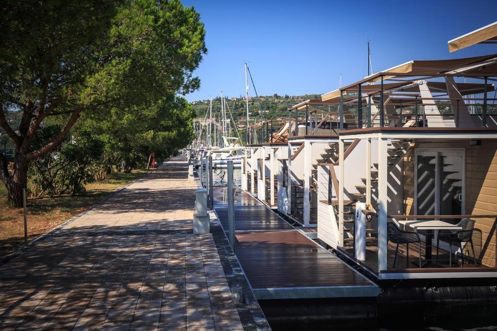 Floating Sea House Kahne Portorozヴィラ エクステリア 写真