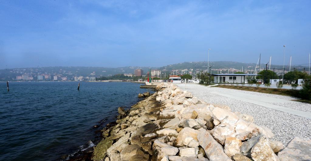 Floating Sea House Kahne Portorozヴィラ エクステリア 写真