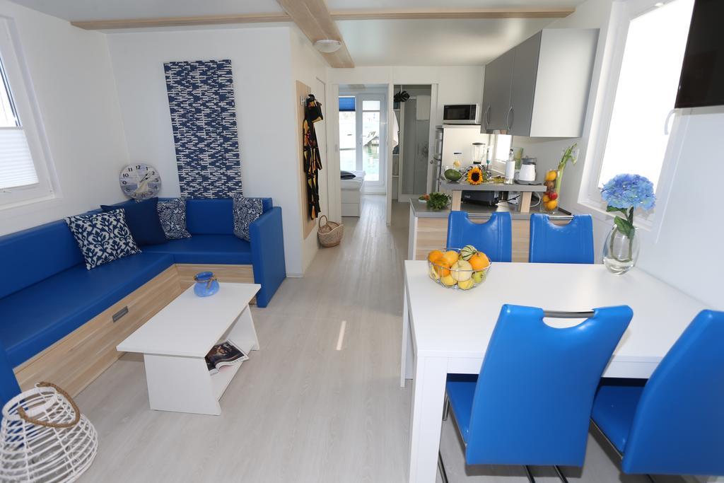 Floating Sea House Kahne Portorozヴィラ エクステリア 写真