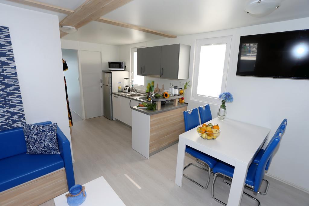Floating Sea House Kahne Portorozヴィラ エクステリア 写真