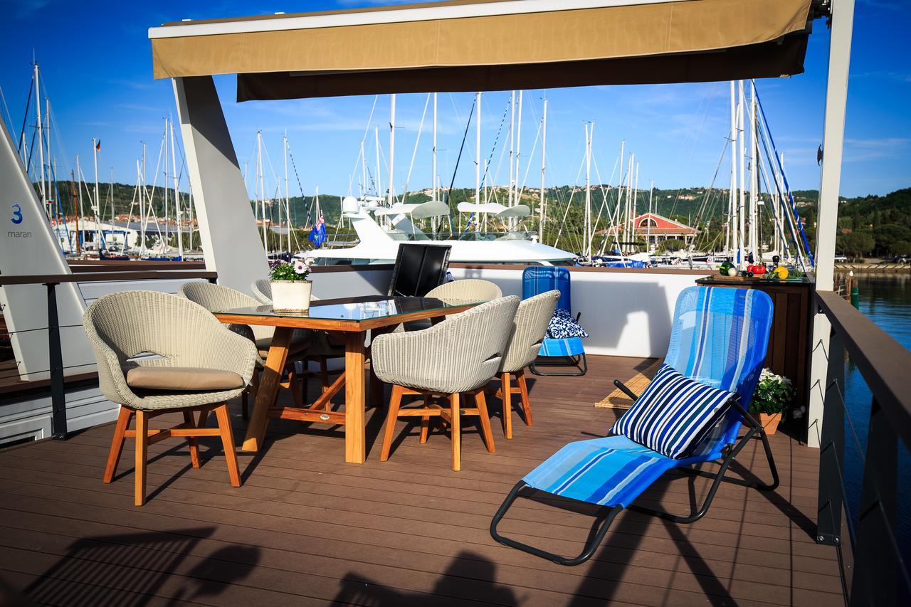 Floating Sea House Kahne Portorozヴィラ エクステリア 写真